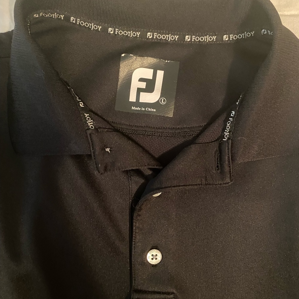 Men’s FootJoy long sleeve shirt
